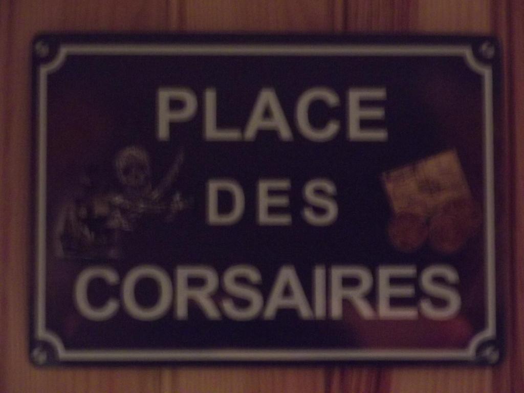 Les Comptoirs Appartement